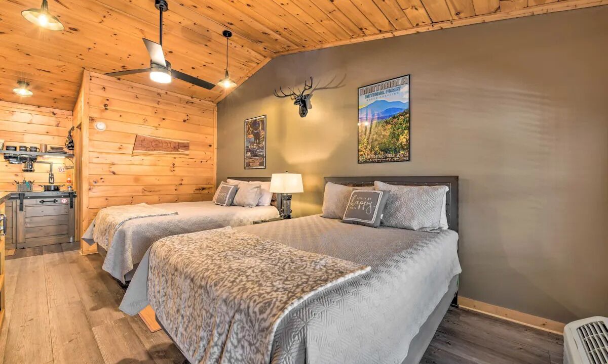Photo of Bedroom in Bryson City