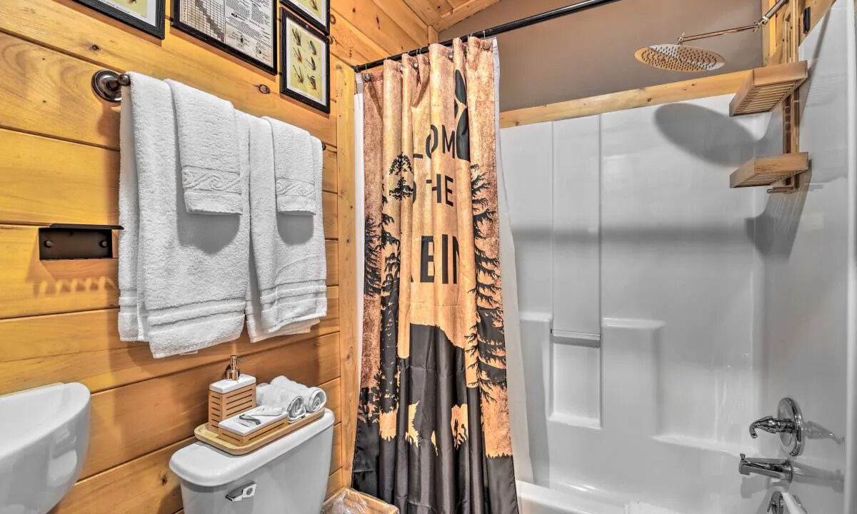 Photo of Bathroom in Bryson City