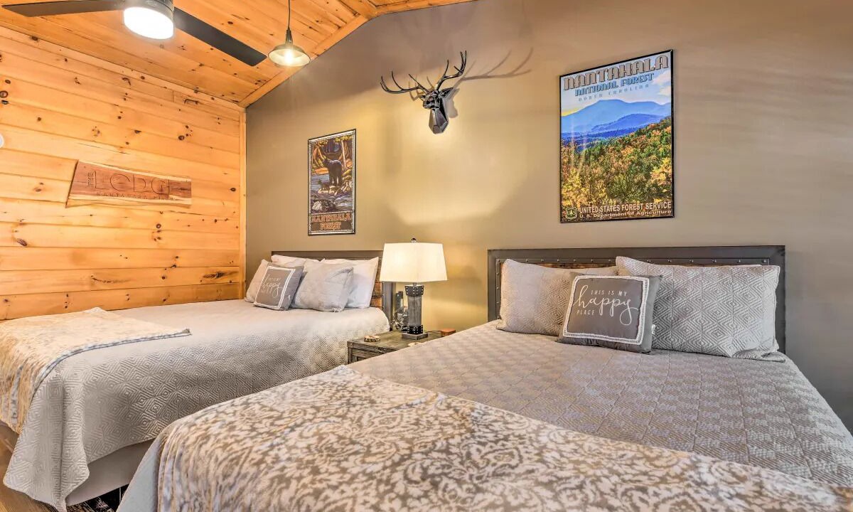 Photo of Bedroom in Bryson City