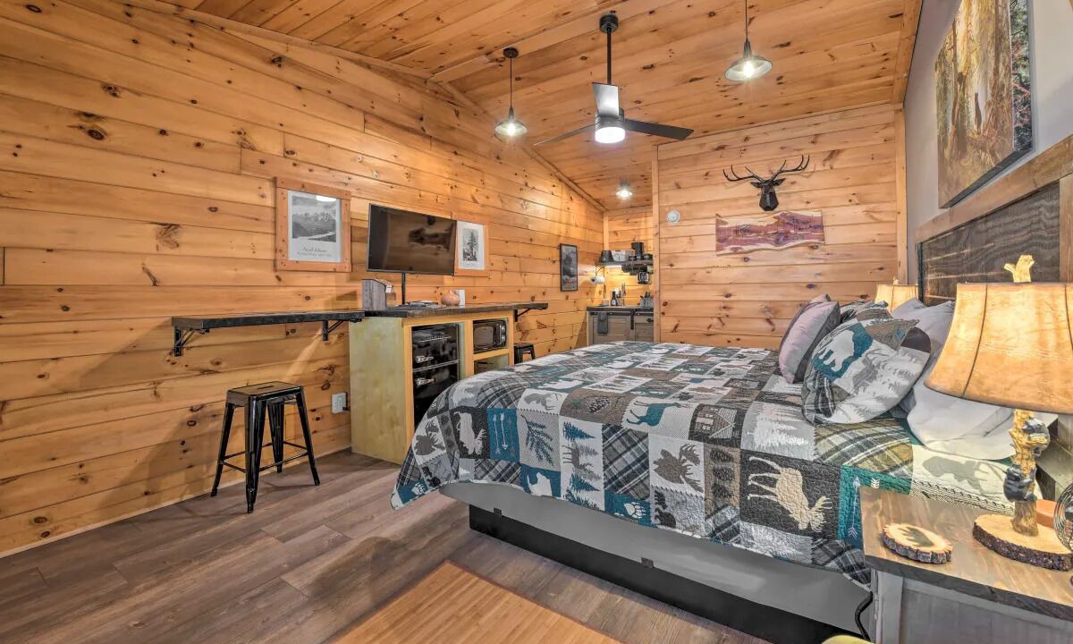 Photo of Bedroom in Bryson City