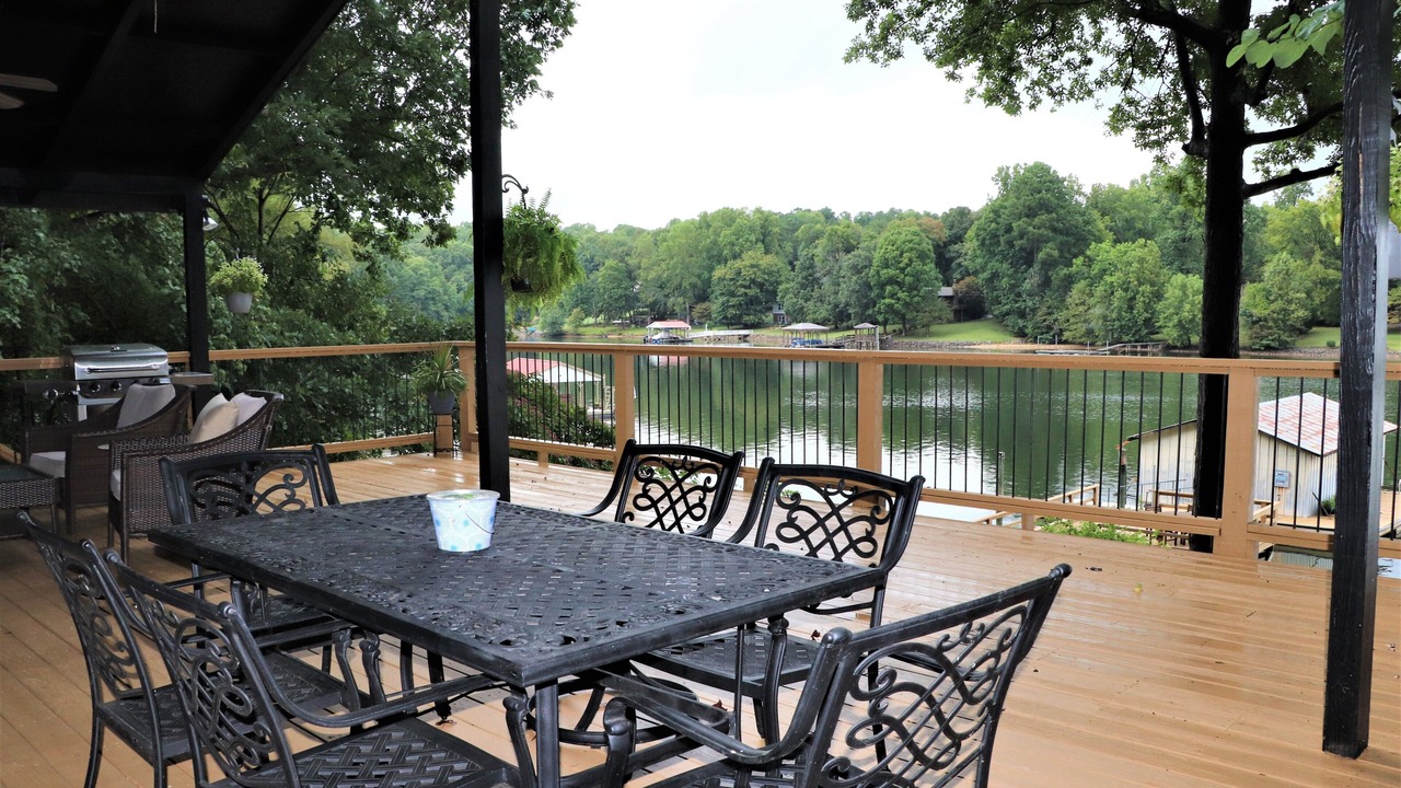Photo of Outdoor in Troutman