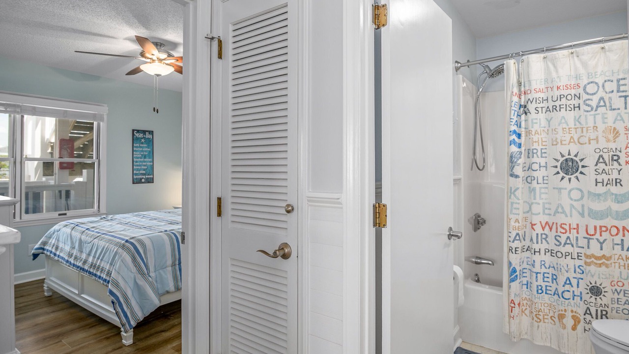 Photo of Bathroom in Holden Beach