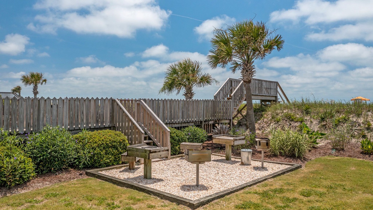 Photo of Patio Balcony in Holden Beach