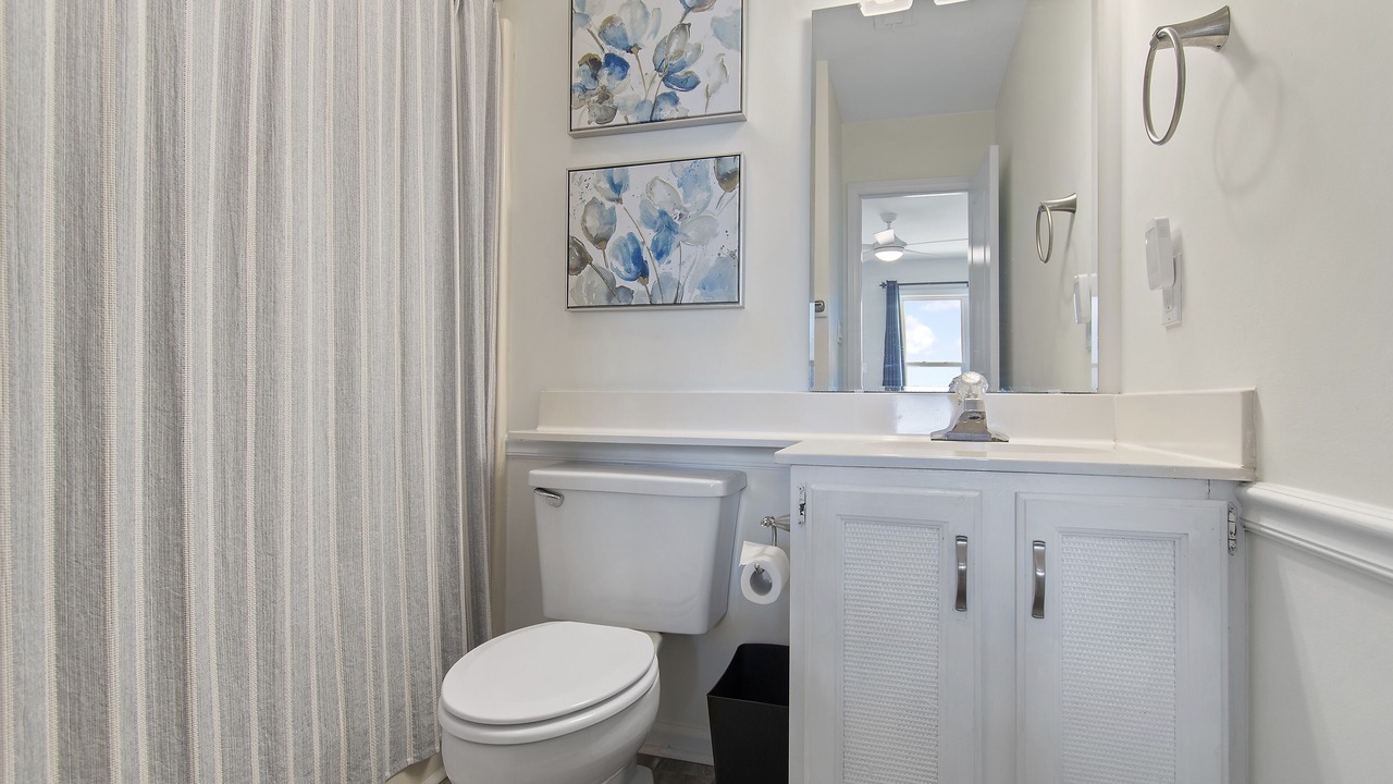 Photo of Bathroom in Holden Beach