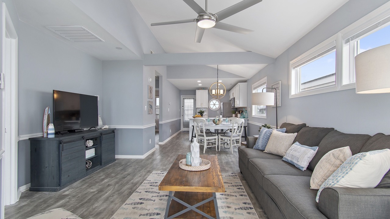 Photo of Livingroom in Holden Beach