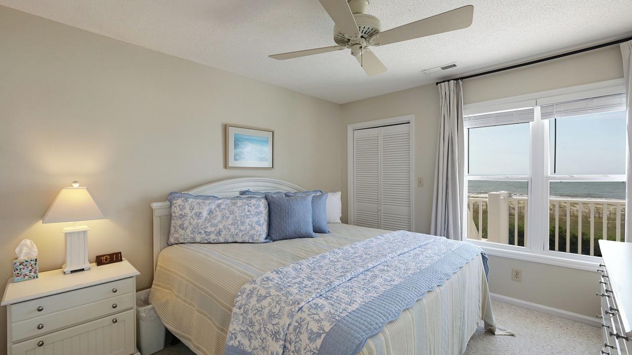 Photo of Bedroom in Holden Beach