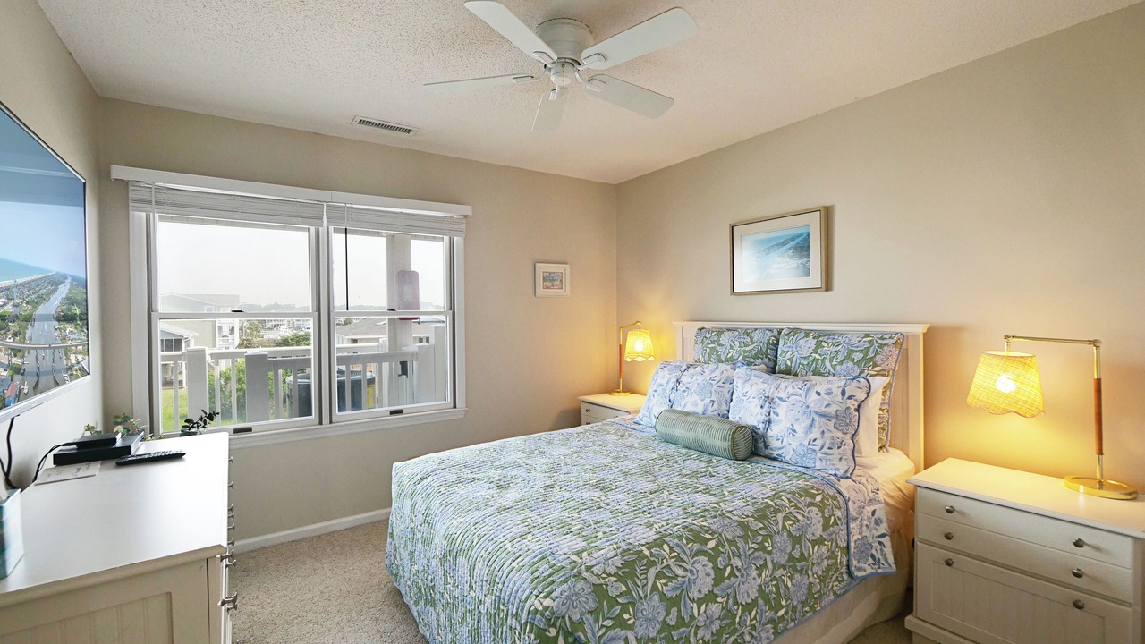 Photo of Bedroom in Holden Beach