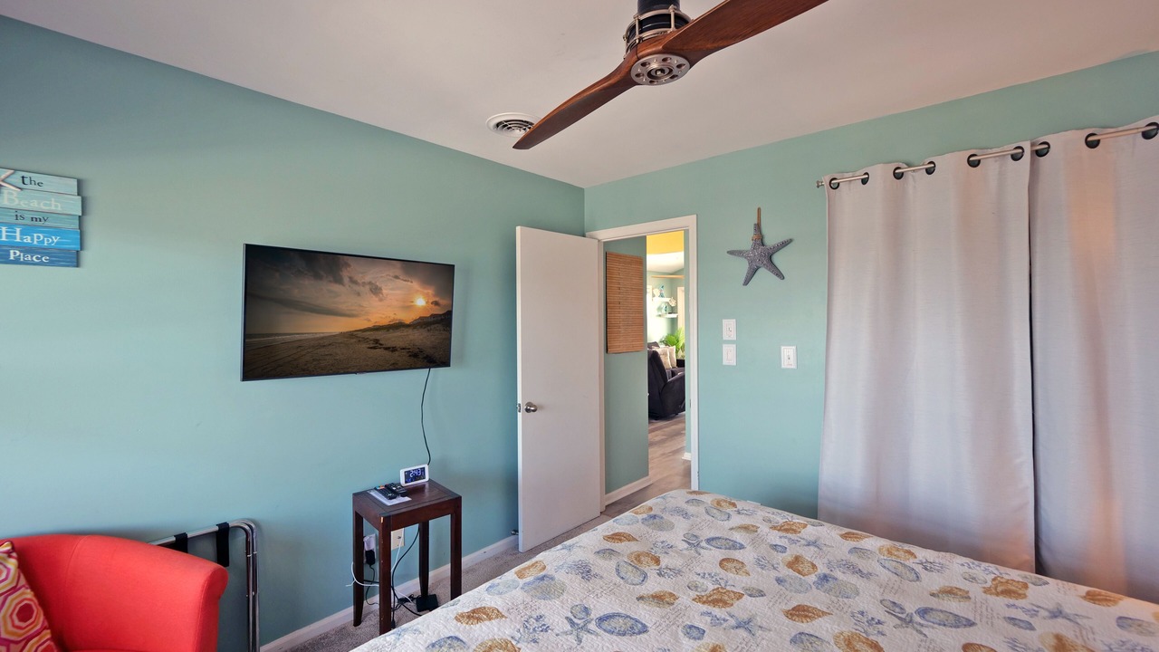 Photo of Bedroom in Holden Beach