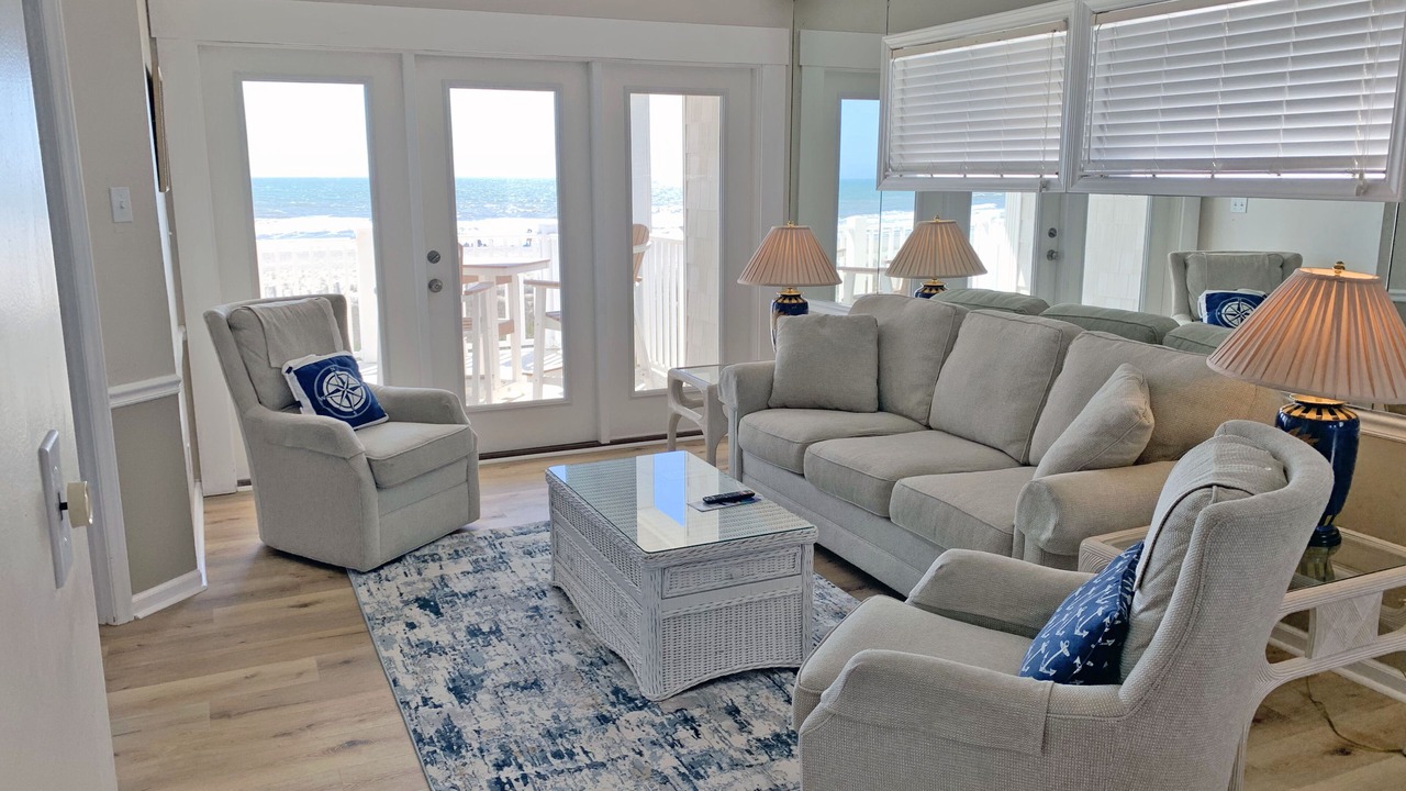Photo of Livingroom in Holden Beach