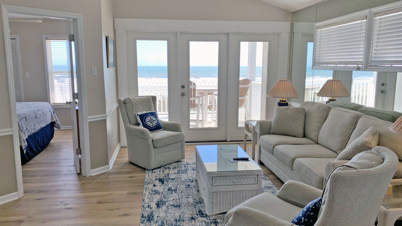 Photo of Livingroom in Holden Beach