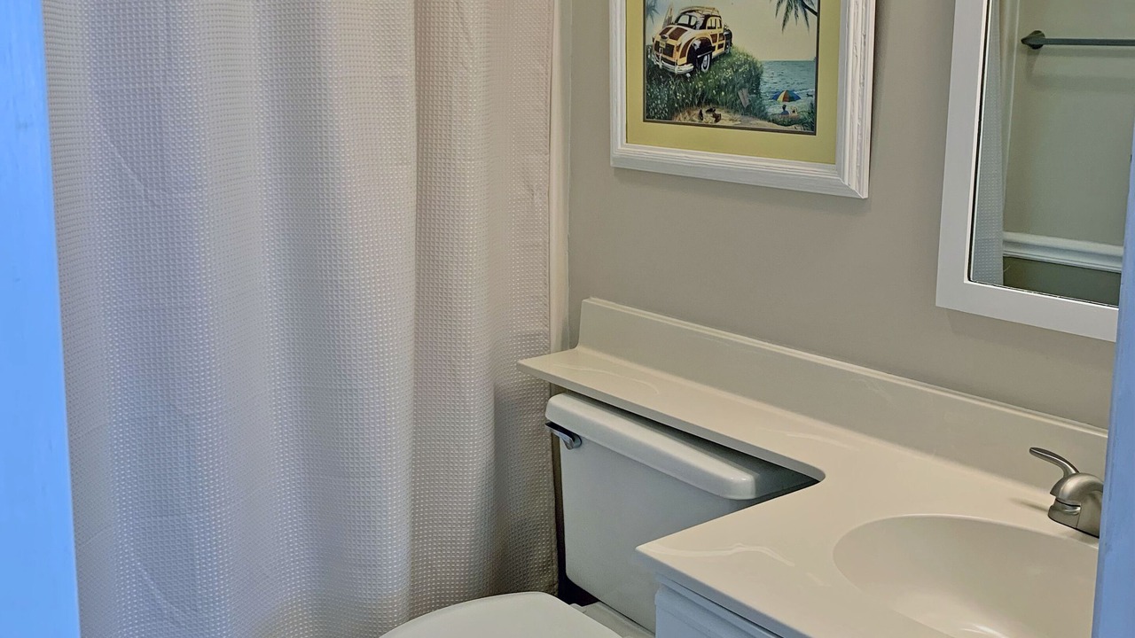 Photo of Bathroom in Holden Beach