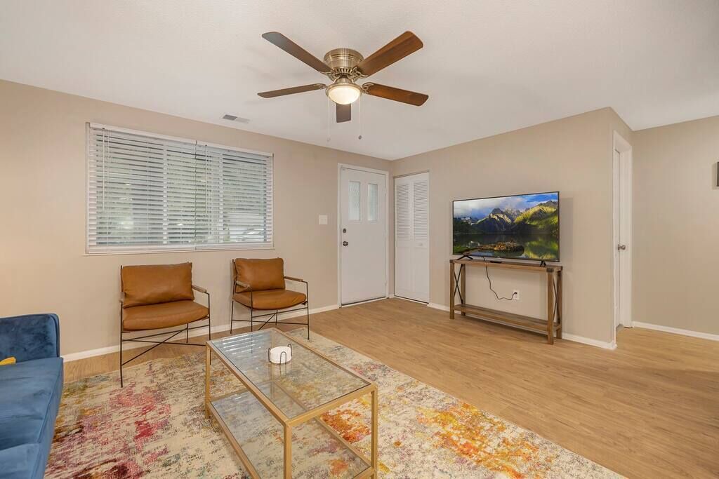 Photo of Livingroom in Charlotte