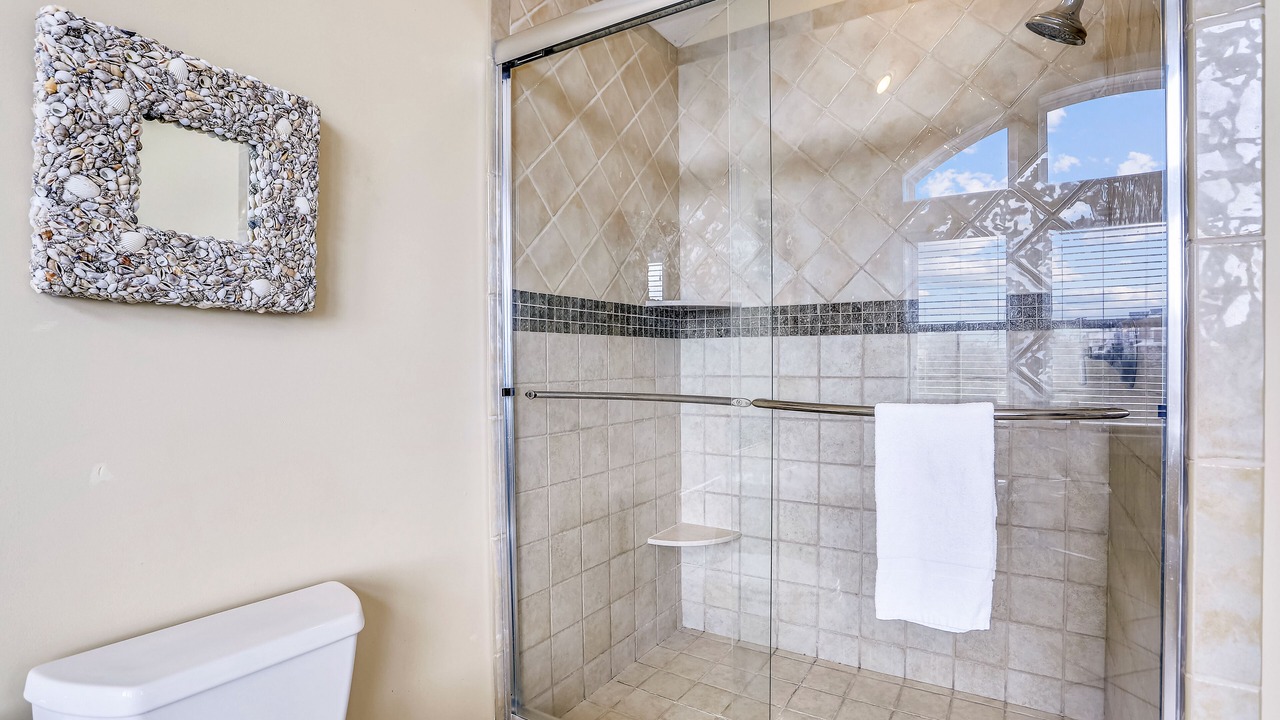 Photo of Bathroom in Colington