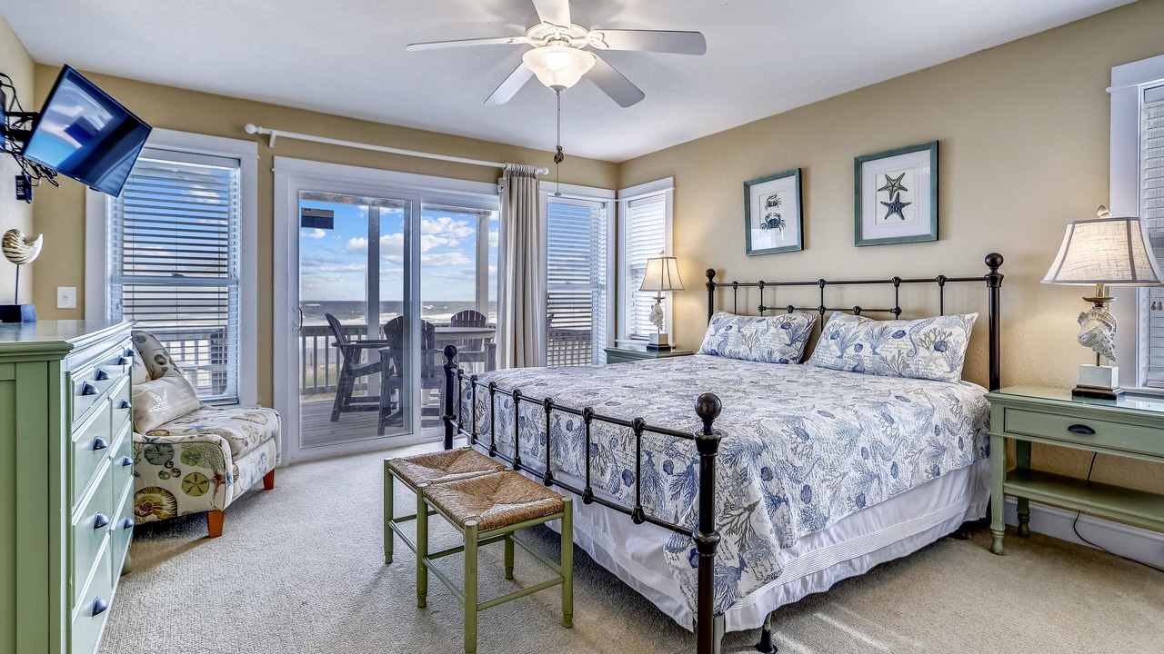 Photo of Bedroom in Colington