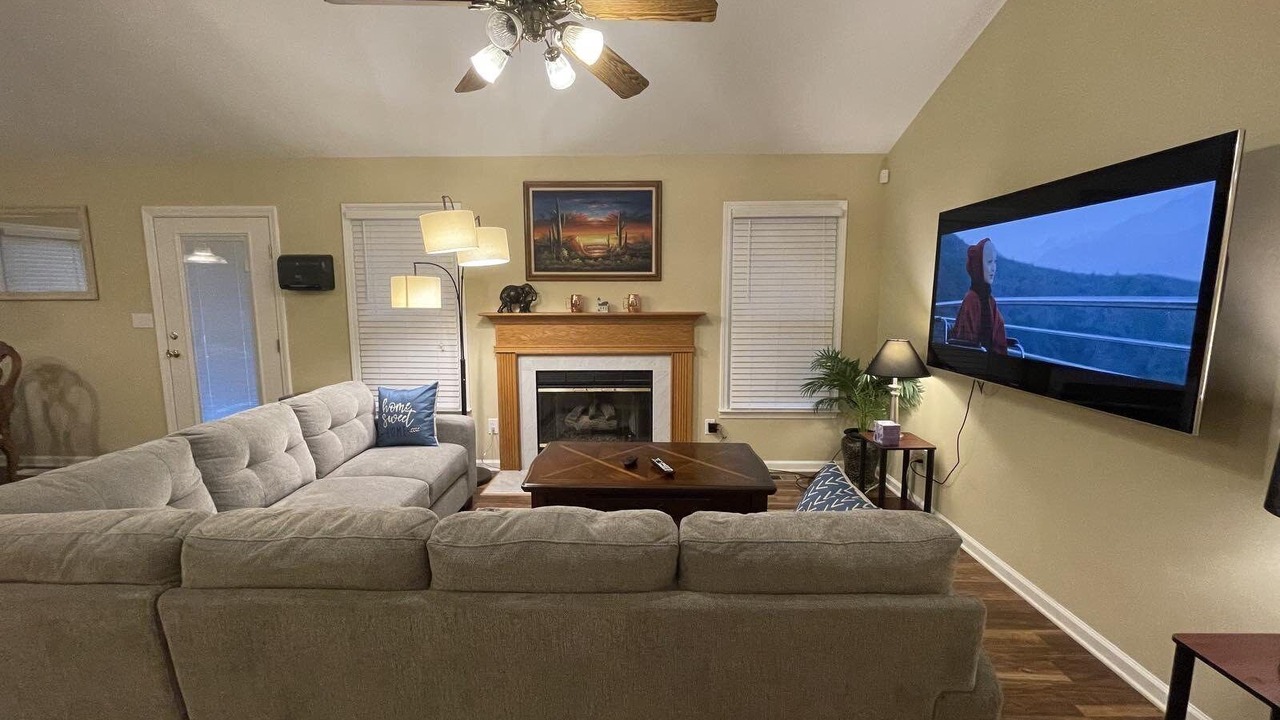 Photo of Livingroom in Harrisburg