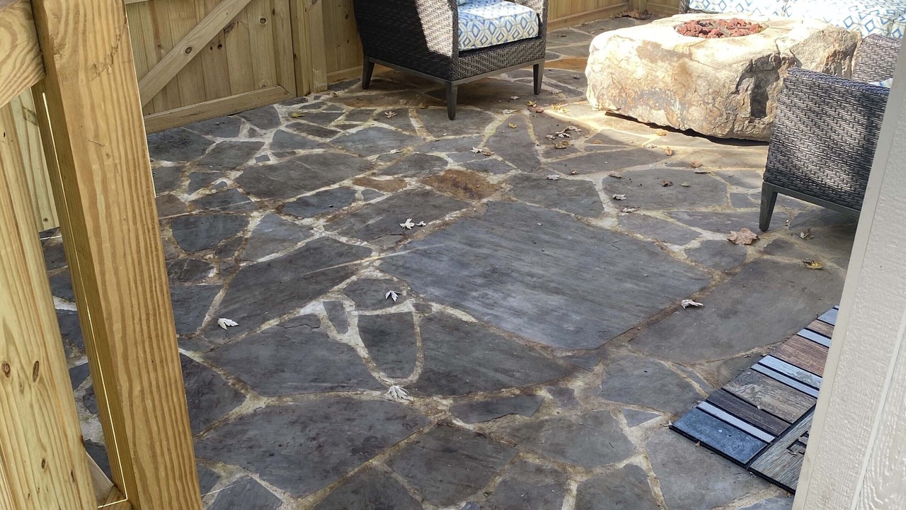 Photo of Patio Balcony in Barnardsville