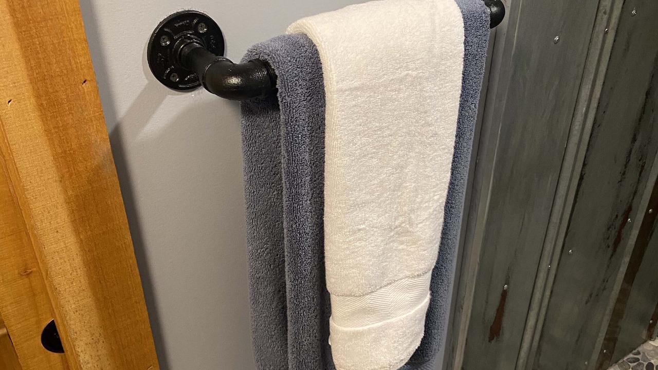 Photo of Bathroom in Barnardsville