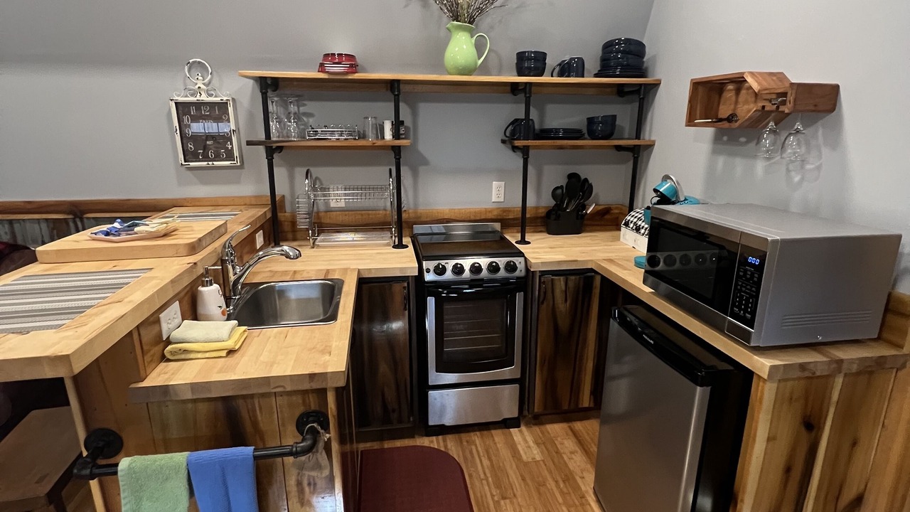 Photo of Kitchen in Barnardsville