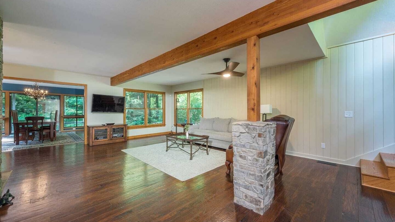 Photo of Bedroom in Lynn