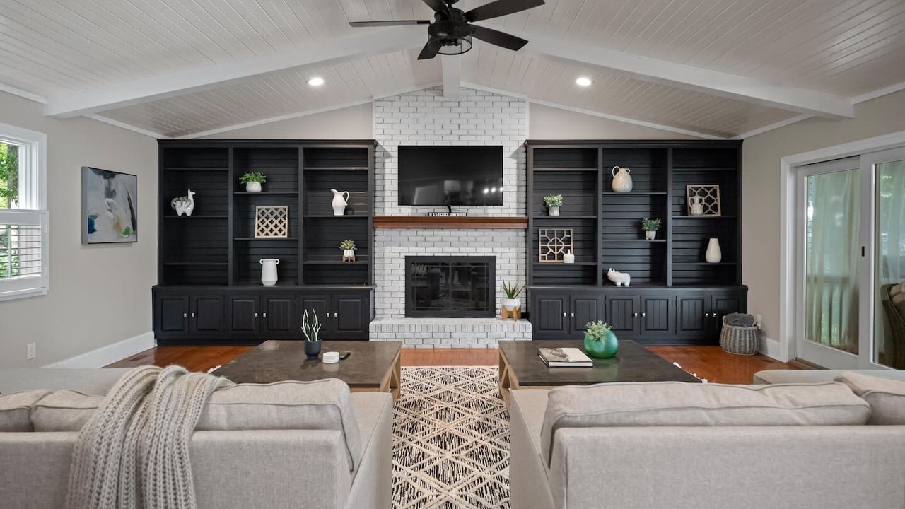 Photo of Livingroom in Westport