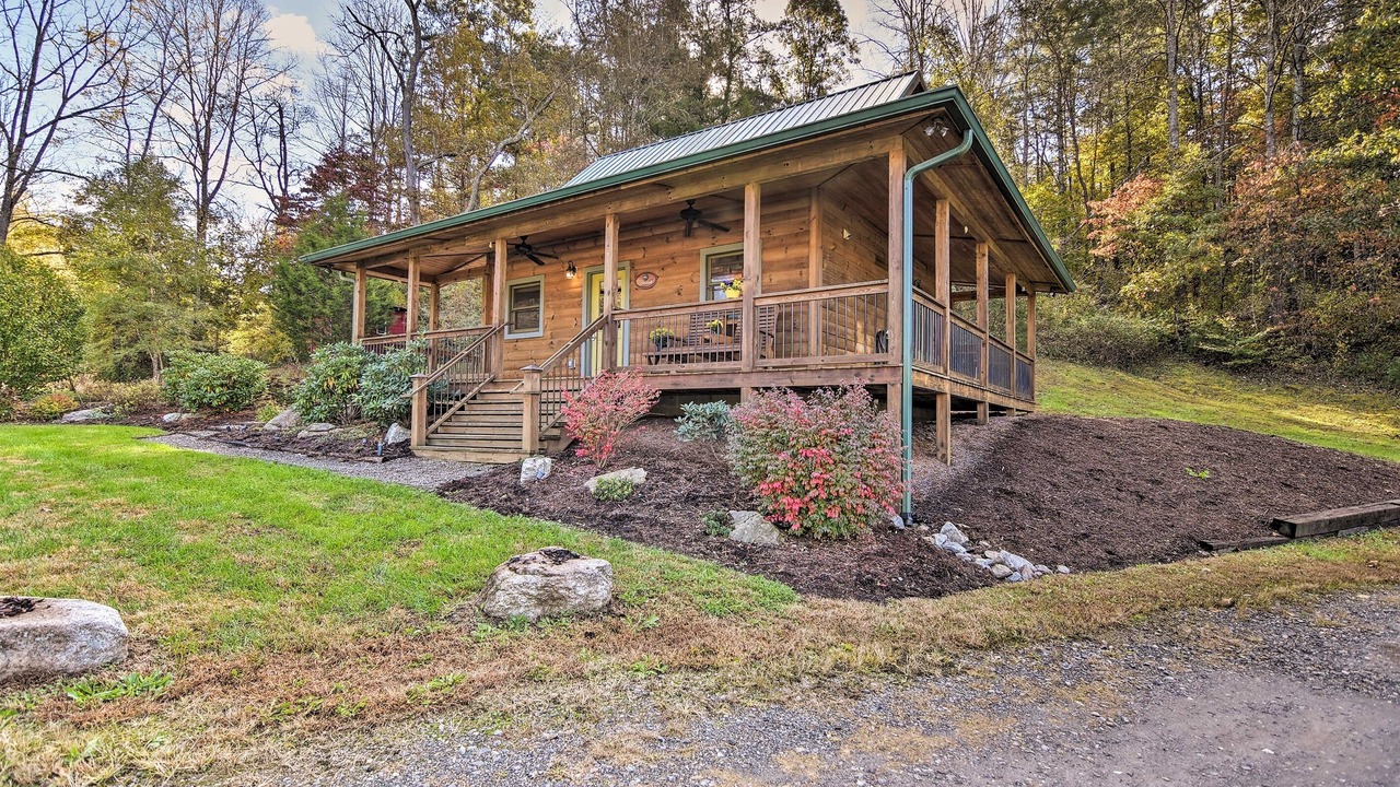 Photo of Outdoor in Weaverville