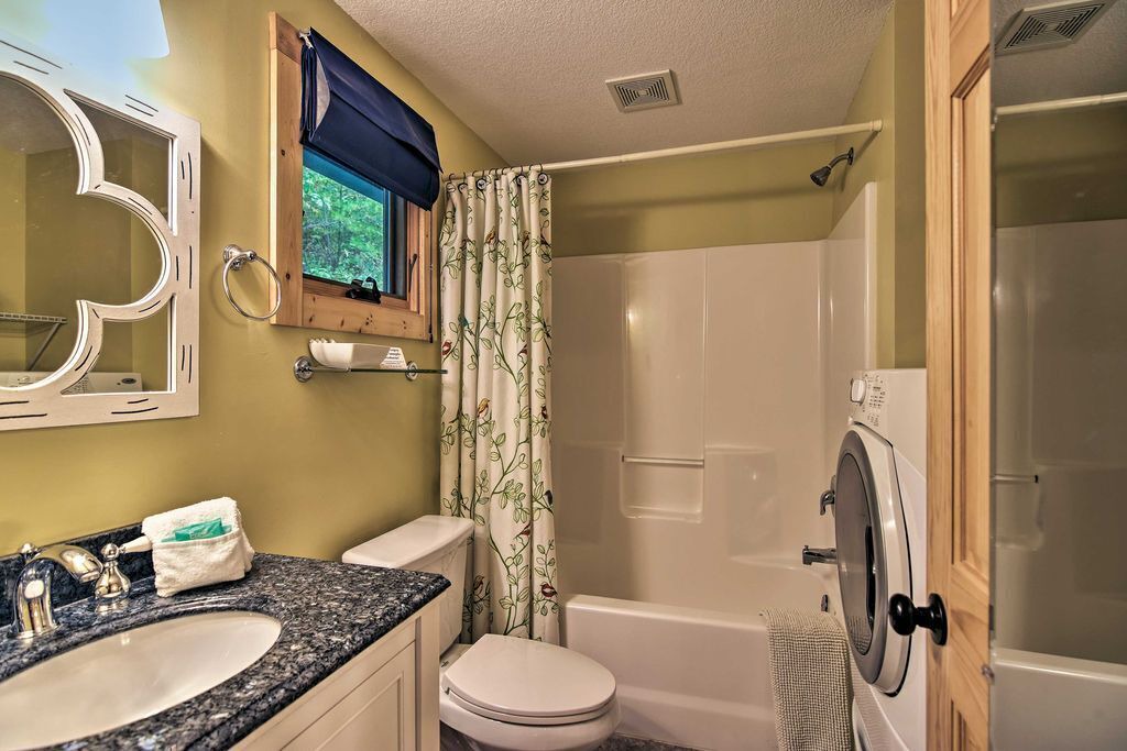Photo of Bathroom in Weaverville