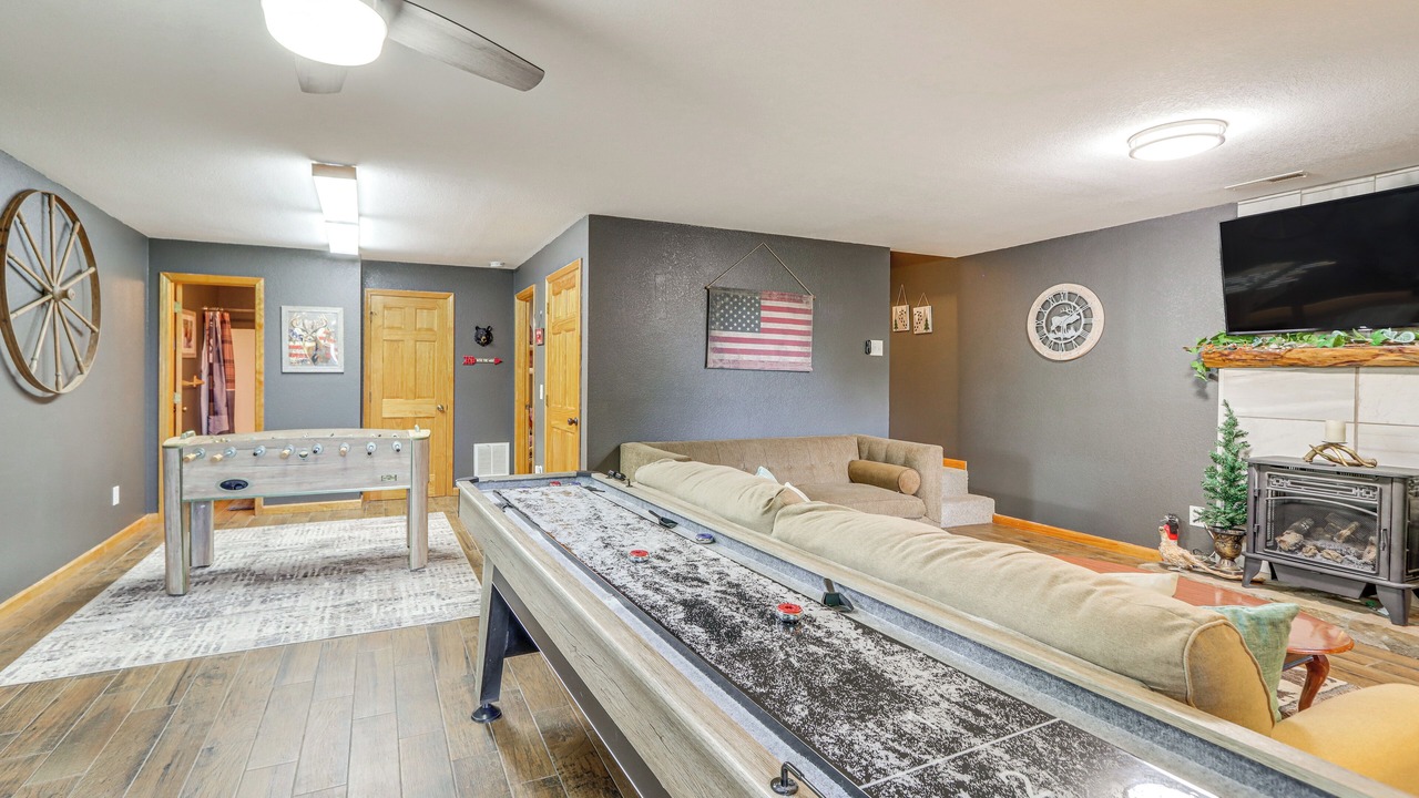 Photo of Livingroom in Murphy