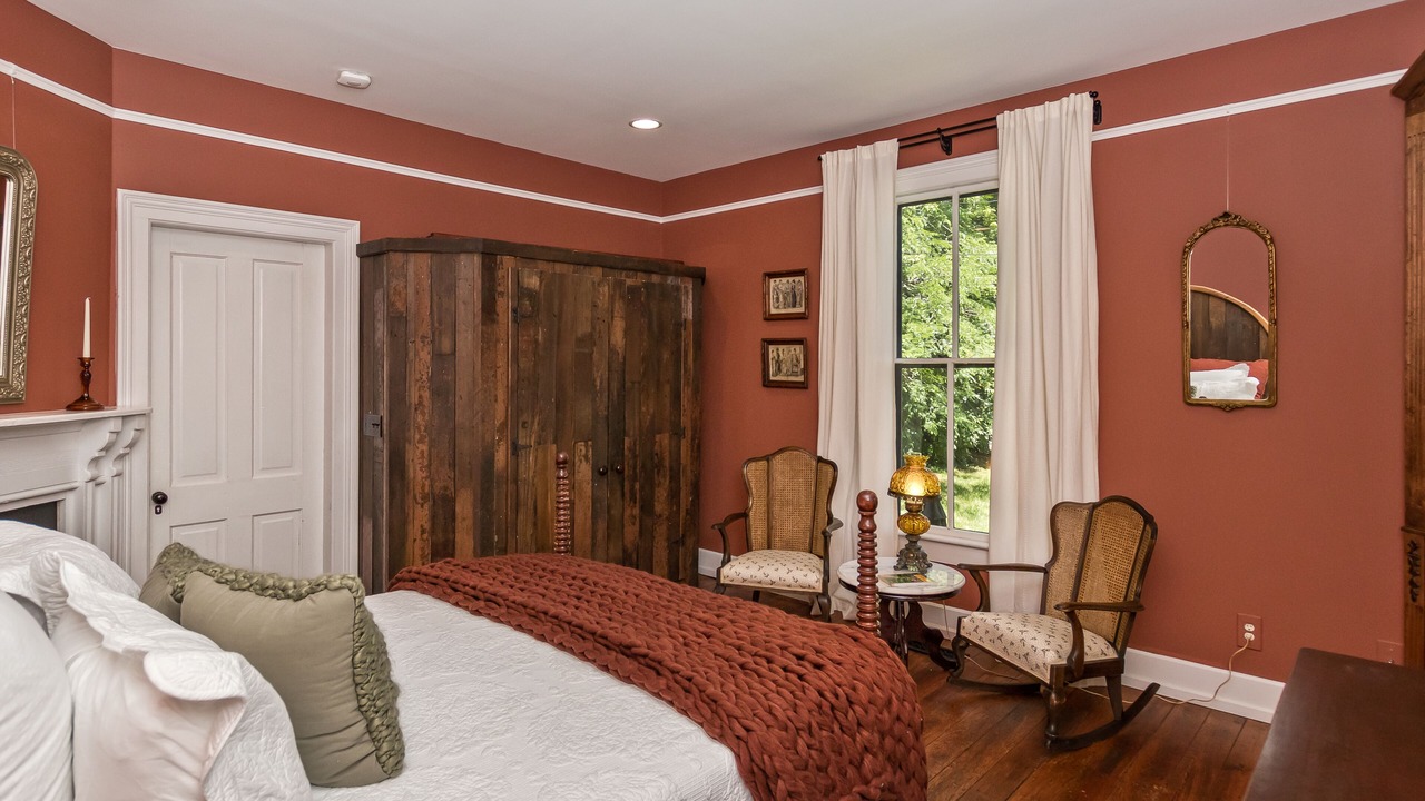 Photo of Bedroom in Historic Montford