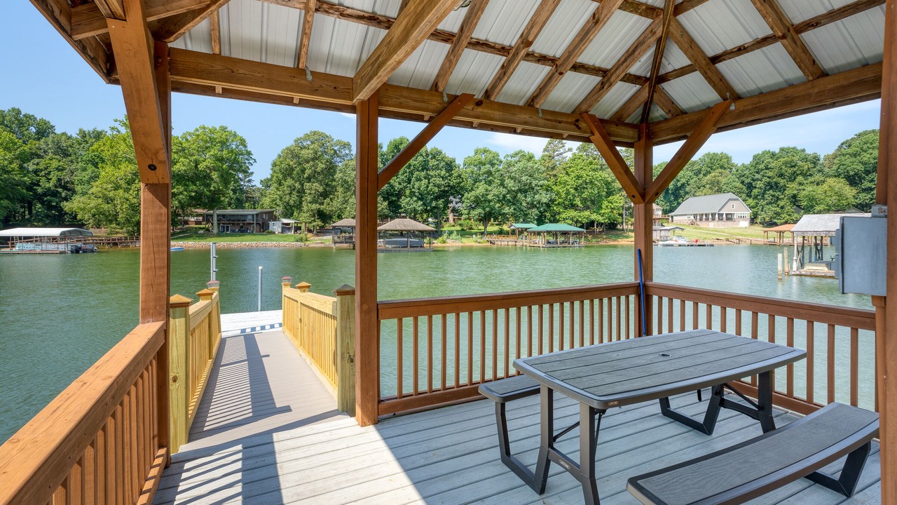 Photo of Outdoor in Lake Norman of Catawba