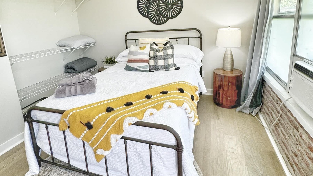 Photo of Bedroom in Decatur