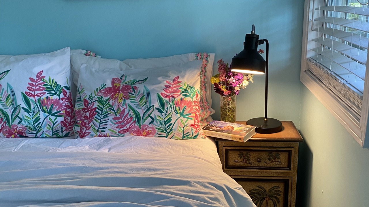 Photo of Bedroom in Garner Cove