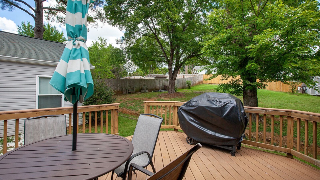 Photo of Outdoor in Pineville