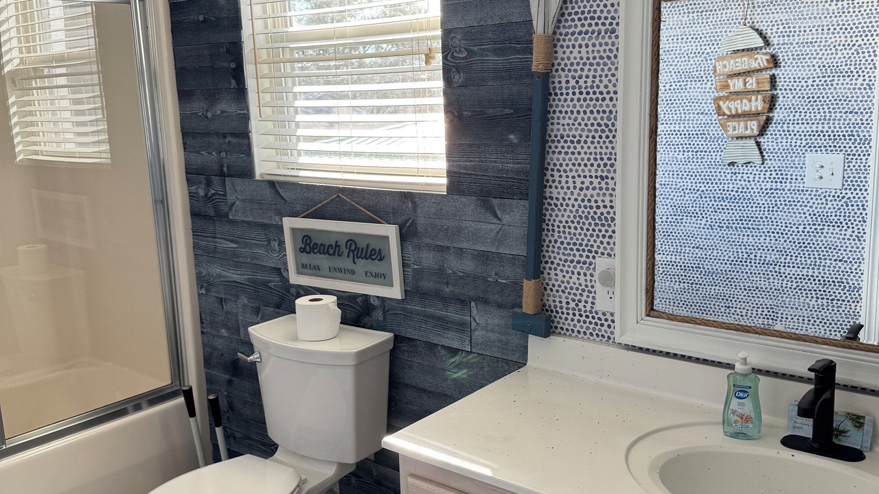 Photo of Bathroom in Sunset Beach