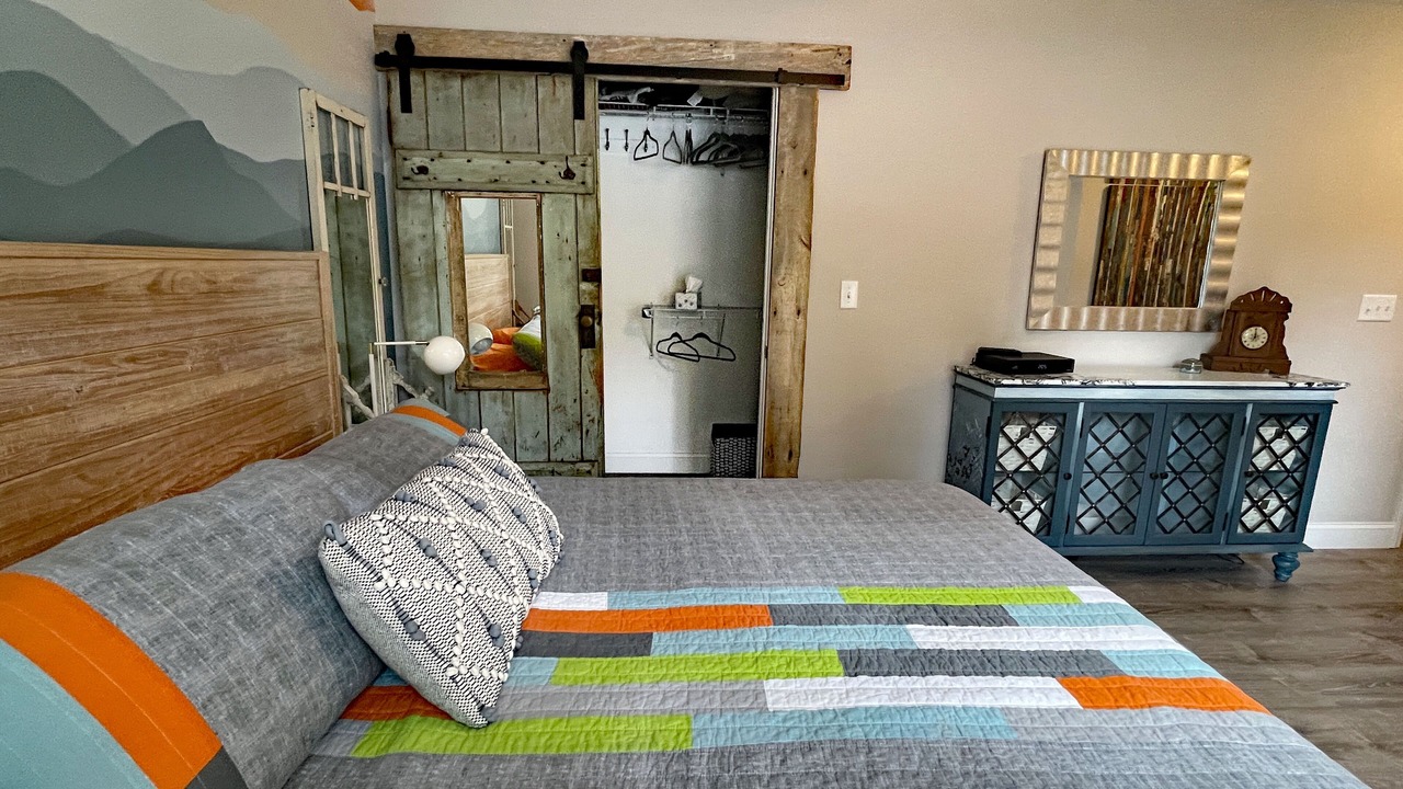 Photo of Bedroom in Oakley
