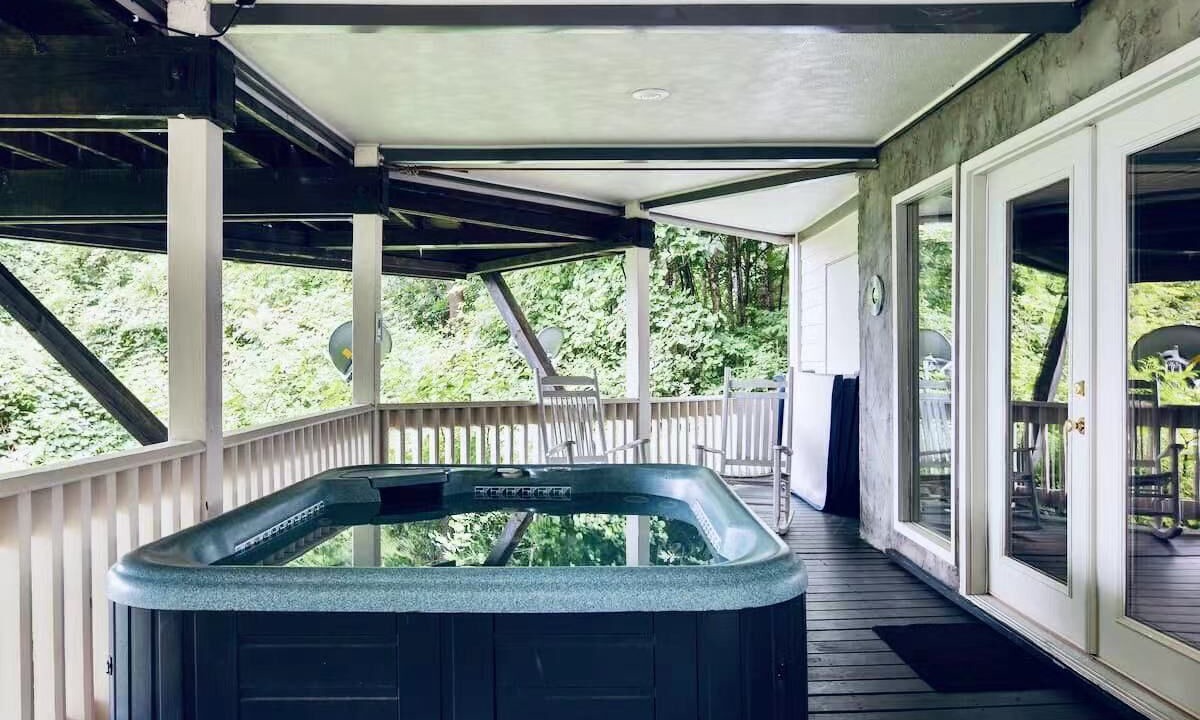 Photo of Patio Balcony in Mars Hill