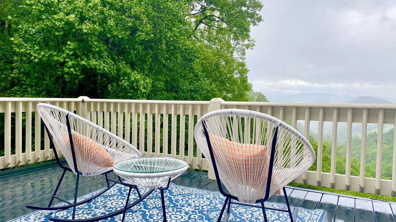 Photo of Patio Balcony in Mars Hill