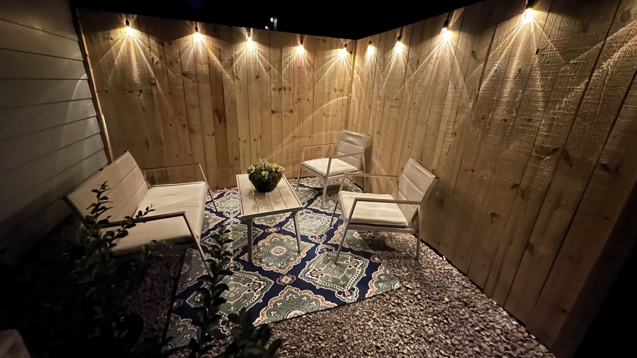 Photo of Outdoor in Belmont - Hillsboro
