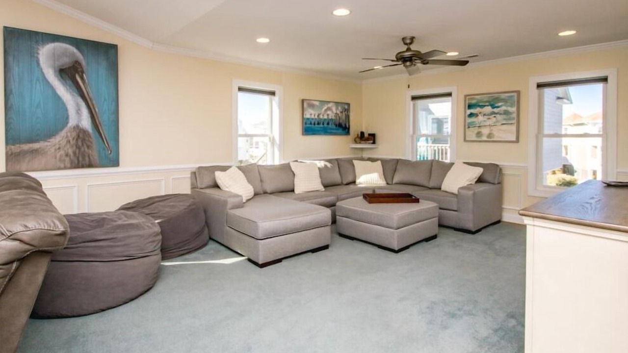 Photo of Livingroom in Village of Stump Sound