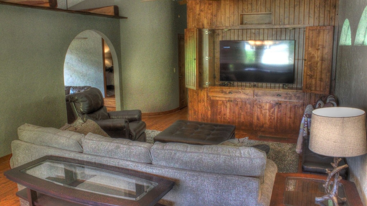 Photo of Livingroom in Weaverville