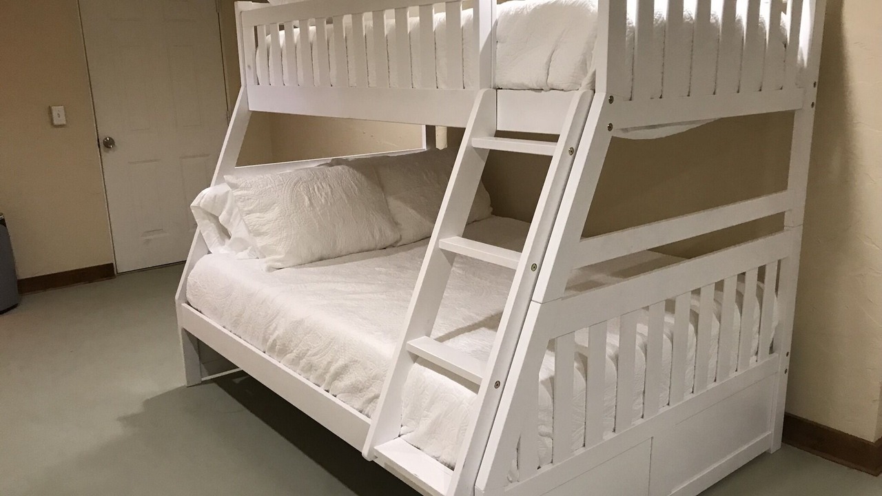 Photo of Bedroom in Weaverville