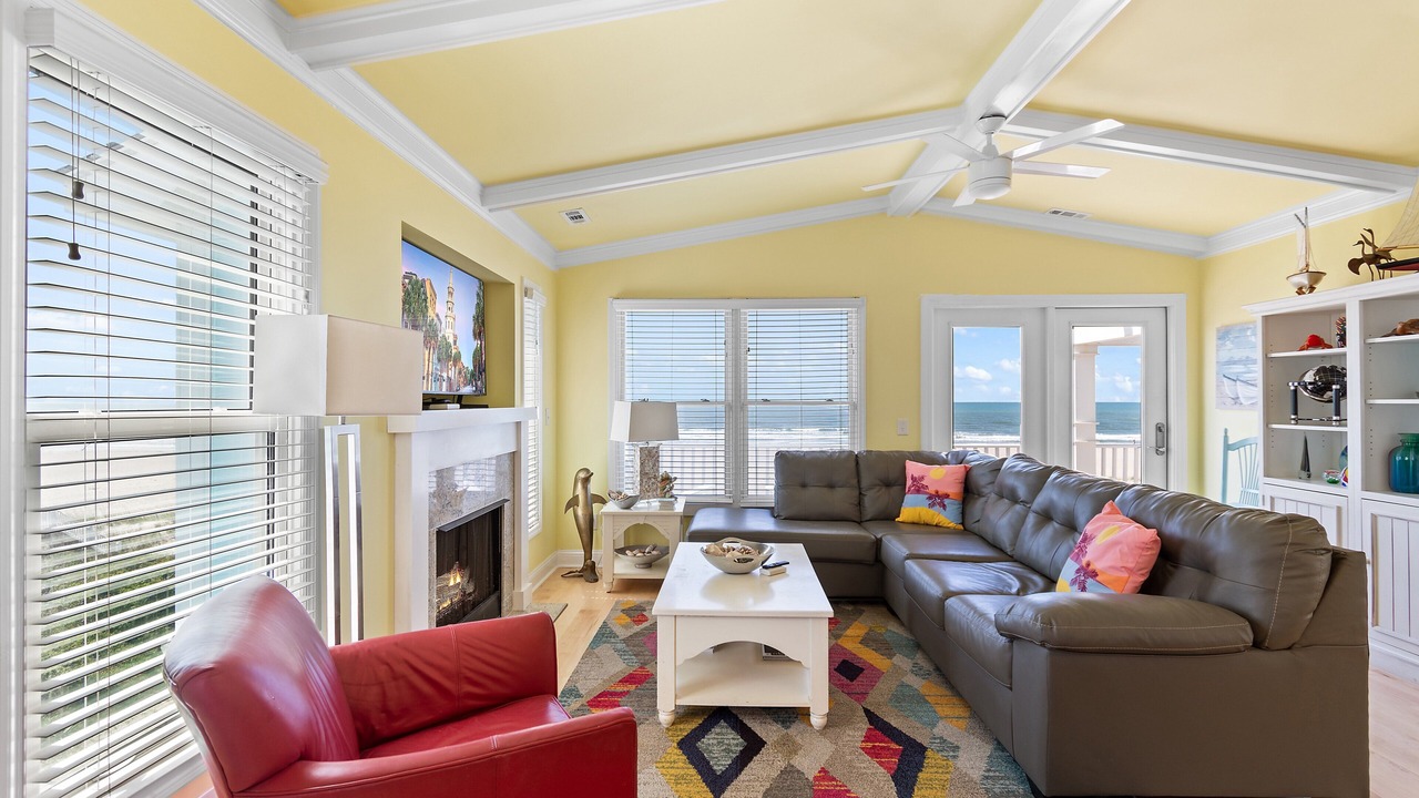 Photo of Livingroom in Holden Beach