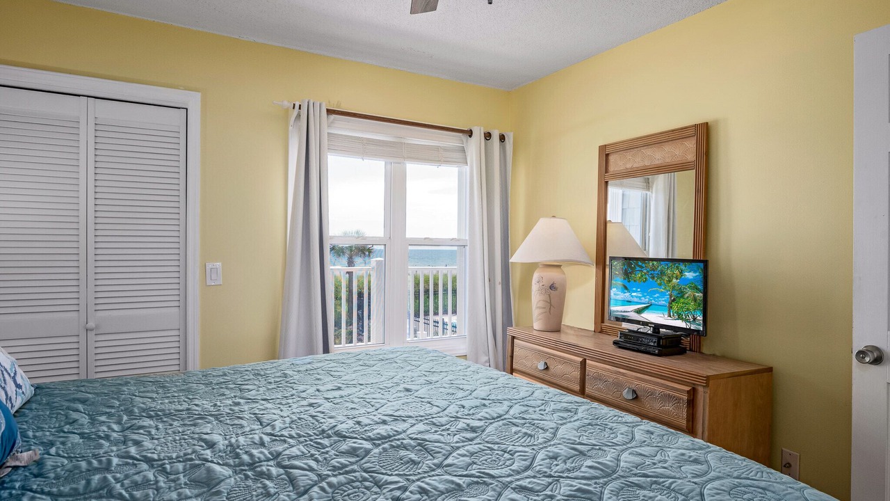 Photo of Bedroom in Holden Beach