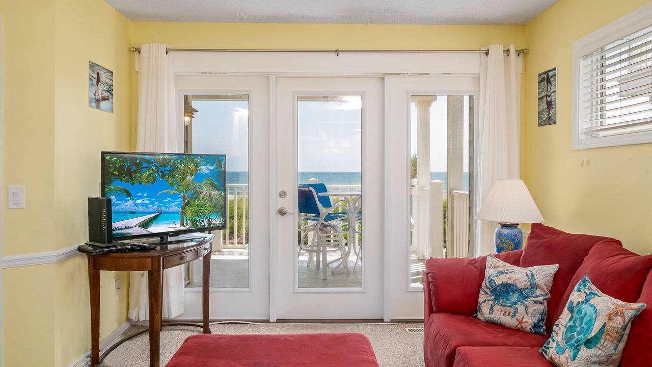 Photo of Livingroom in Holden Beach