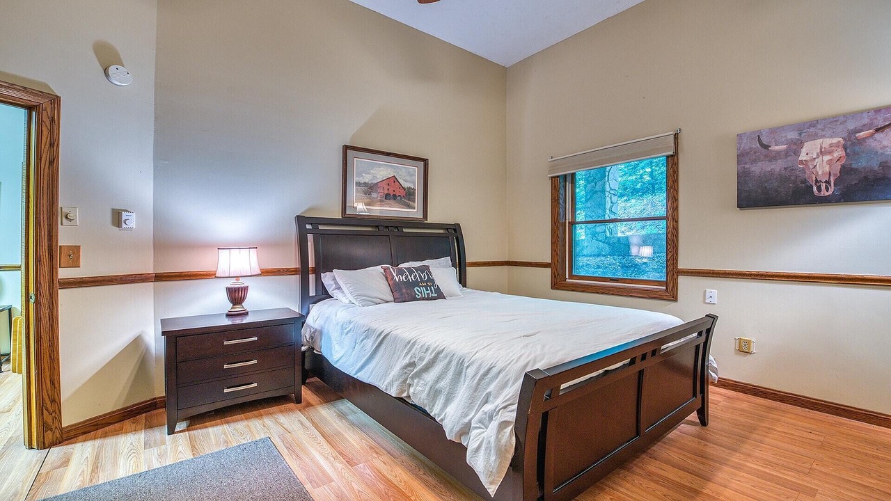 Photo of Bedroom in Maggie Valley