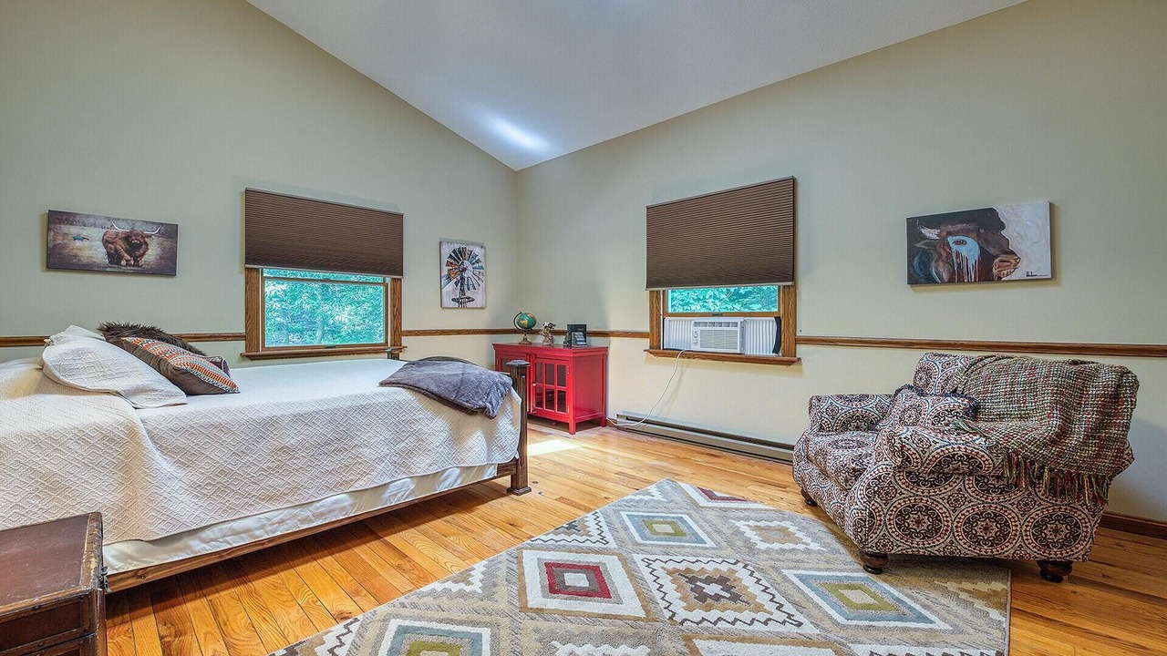 Photo of Bedroom in Maggie Valley