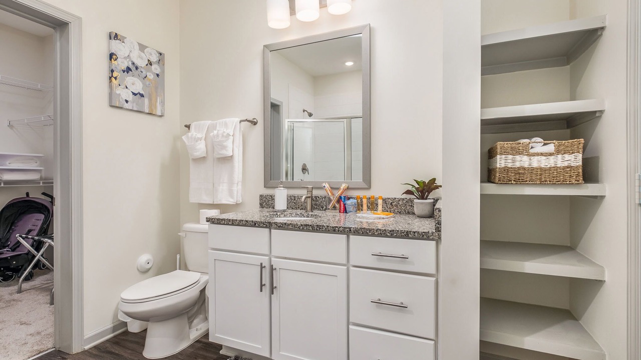 Photo of Bathroom in Dixie - Berryhill