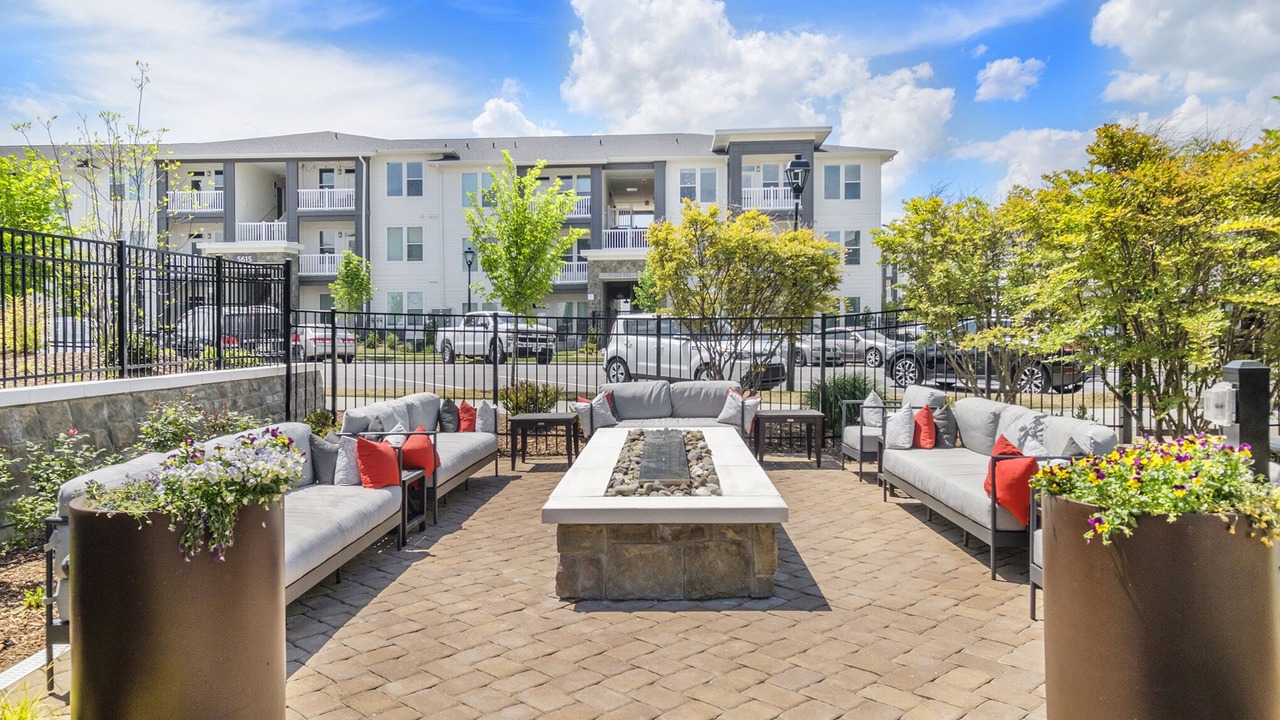 Photo of Outdoor in Dixie - Berryhill
