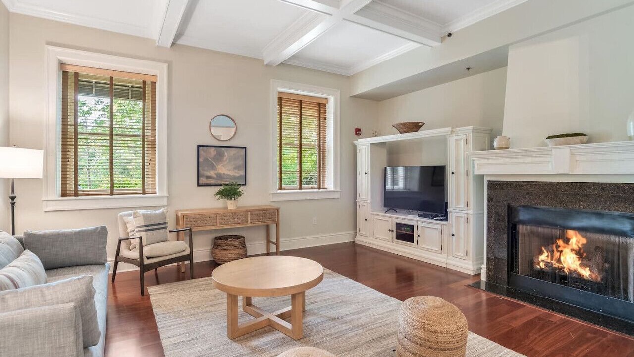 Photo of Livingroom in Asheville