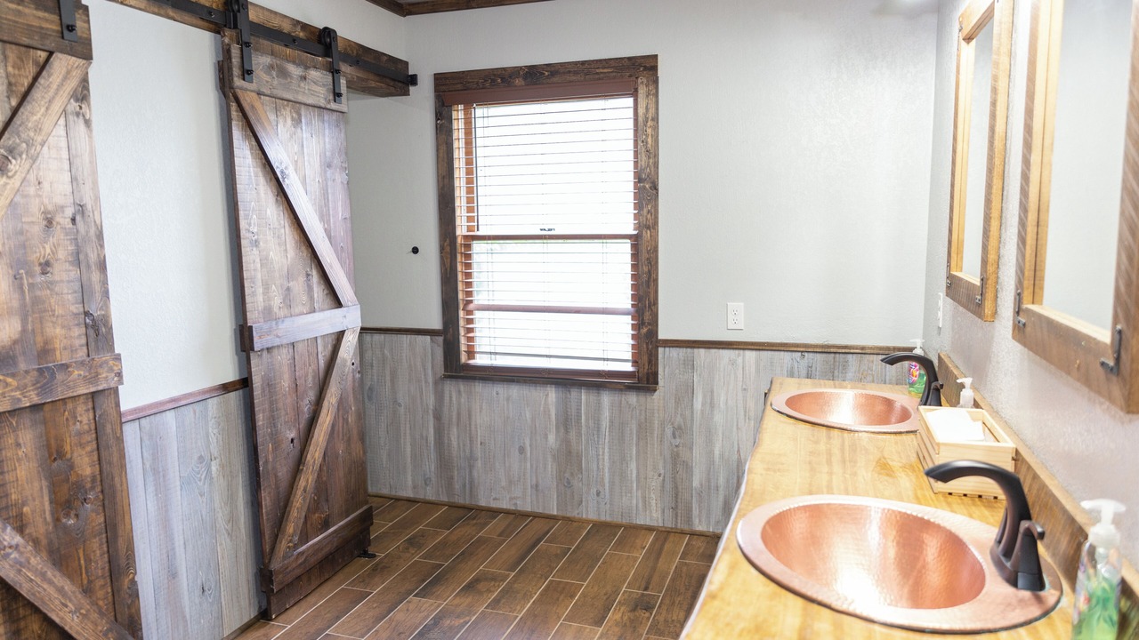 Photo of Bathroom in Springmaid Mountain
