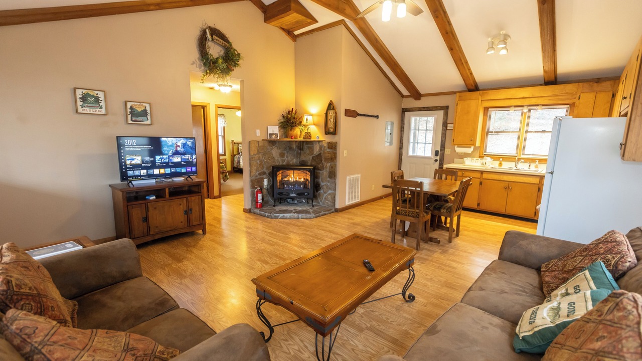 Photo of Bedroom in Springmaid Mountain